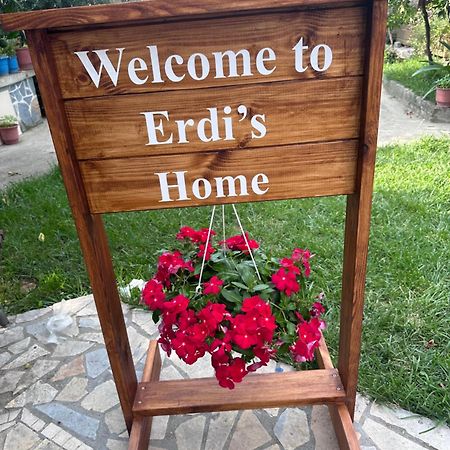 Erdi'S Home Берат Екстер'єр фото